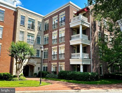 635 1st St APT 405