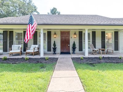 2446 Redbud Trail Dr