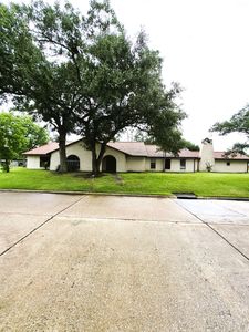 Property at 1202 Taylor St, Sulphur, LA