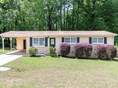 1898 Live Oak Dr NW