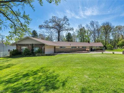 Property at 900 Magnolia Ave, Cuyahoga falls, OH