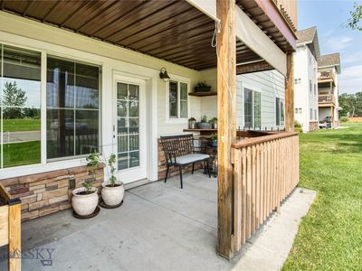 81 N Shore Dr APT 2