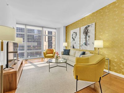 1600 Broadway APT 18B