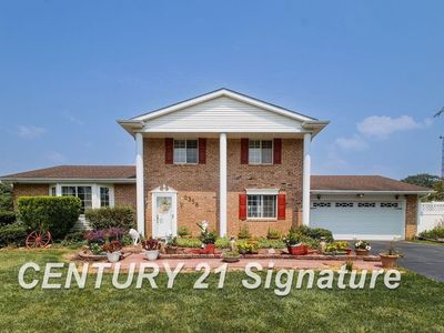 6358 Covered Wagons Trl