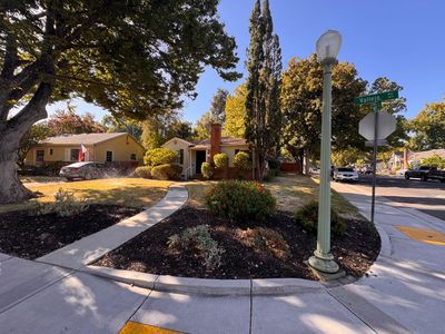 2779 Muir Way