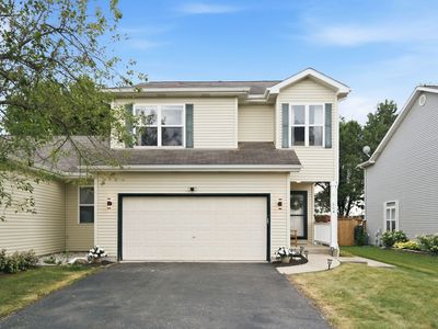 Property at 554 Chestnut Dr, Oswego, IL