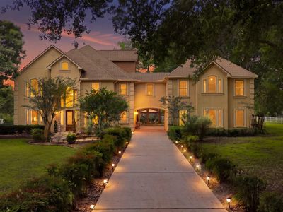 200 Creekside Ct