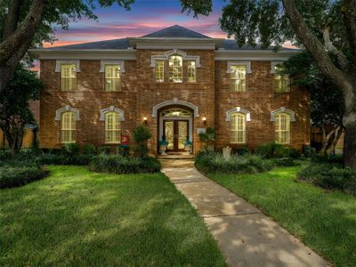 3018 Meadow Pond Dr