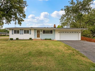 1060 Loveland Dr