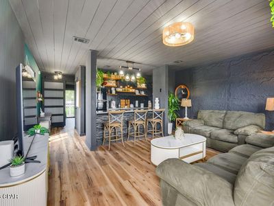 6829 Thomas Dr UNIT 408