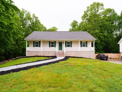 3784 Brookwood Dr