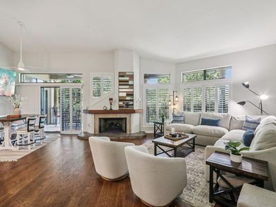 300 San Gabriel Village Blvd APT 423