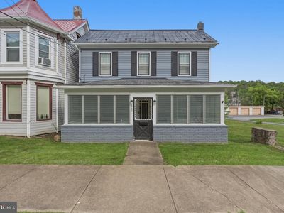 Property at 262 N Washington St, Berkeley Springs, WV