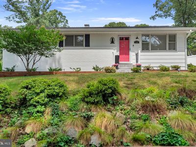 536 Manor Rd