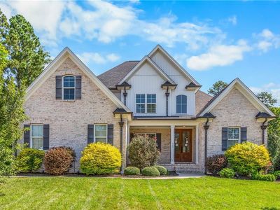 569 Wentworth Dr