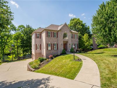 8002 Pressley Ct