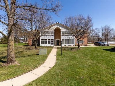 8187 Grays Dr APT B7