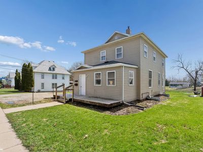 1604 5th Ave