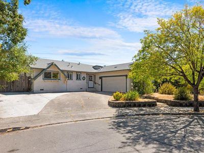 504 Jack London Dr