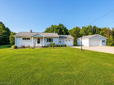 5833 Ford Rd