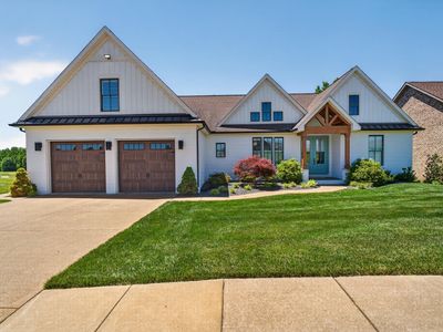 4546 Sierra Dr