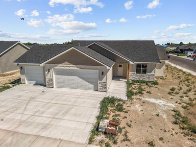 1504 Belle Dr