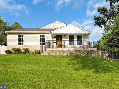 5017 Laburch Ln
