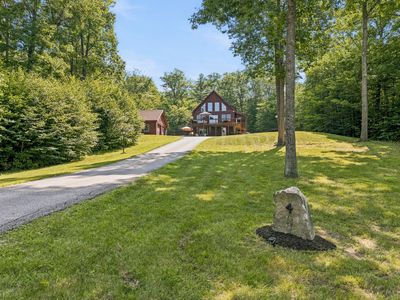 4 Oak Ridge Road