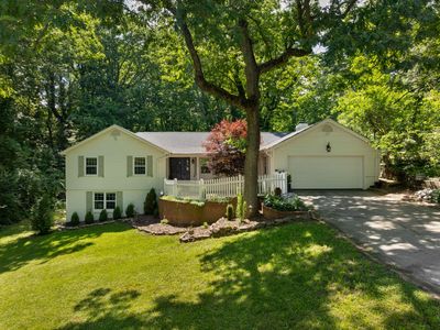 110 Linden St