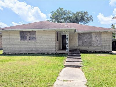1344 Mithra St