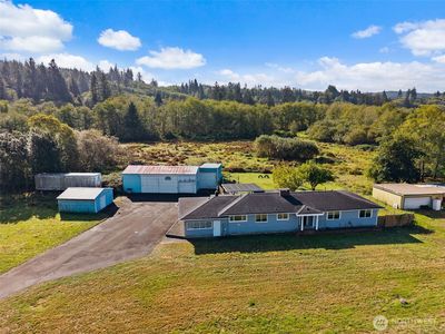 Property at 2520 Ocean Avenue, Raymond, WA
