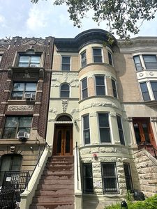 929 Saint Marks Ave