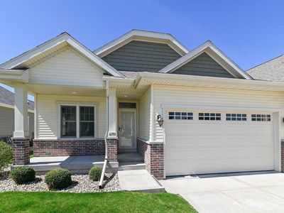 6795 Village Walk Lane