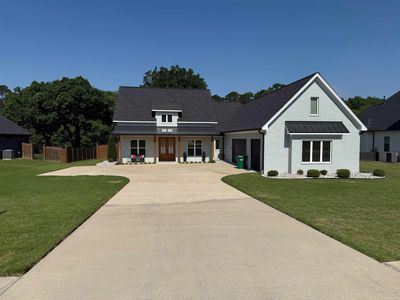 877 Belle Grove Loop