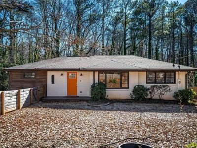 2411 Fair Ln