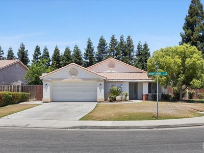 4513 Pueblo Peak Way