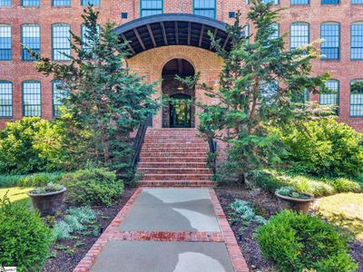 400 Mills Ave Unit 306