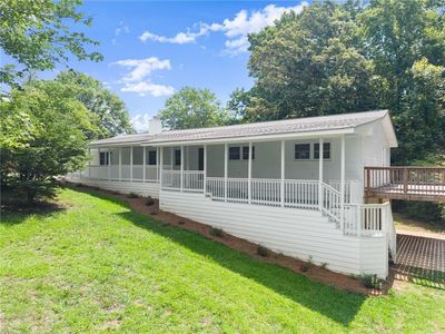 5198 Holly Springs Rd