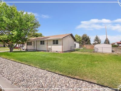 2762 McBride Pl
