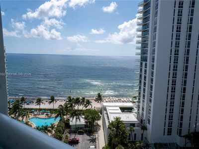 3901 S Ocean Dr #Penthouse 16o