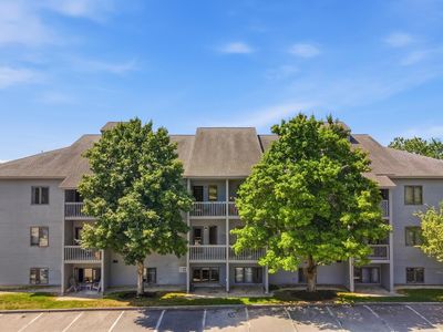 5 Tsienneto Road #212