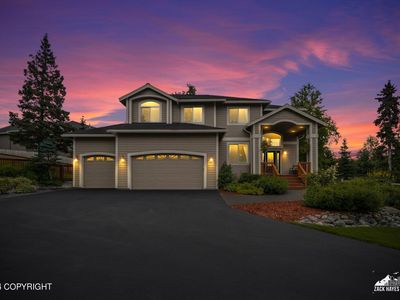 16001 Essex Point Cir