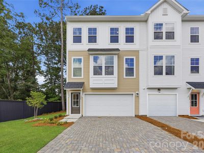 1109 Mossy Glade Rd