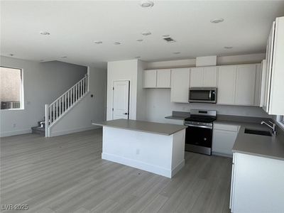 5773 Avondale Rise Way