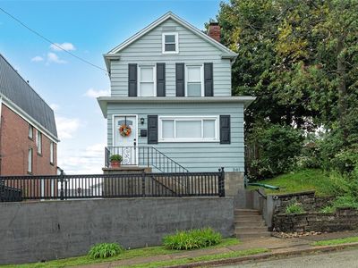 341 Short St