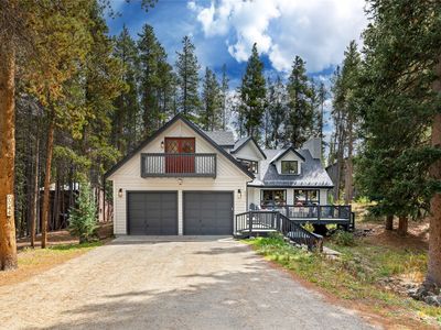 44 Burntwood Lane