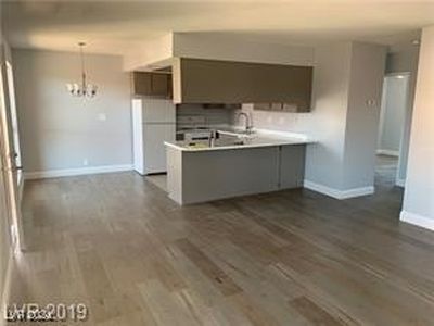 4300 N Lamont St APT 281