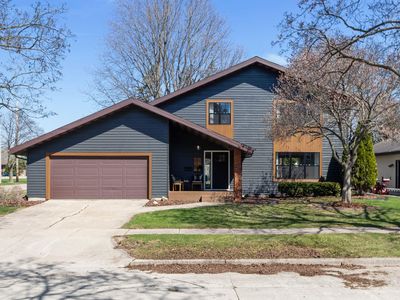 2734 Beechwood Ct