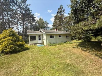 2215 Lake Dr