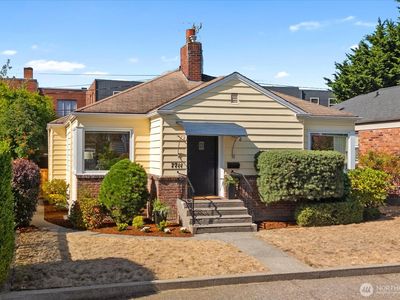 7711 Jones Avenue NW